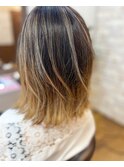 大人かわいいシースルーバングくびれ外ハネ【白髪ぼかし】