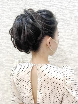 アメリ(AMELIE) アップスタイル