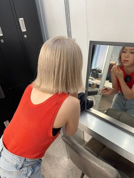 キング 高槻(K!ng) 縮毛矯正髪質改善ハイライトレイヤーカット高槻美容室エクステ