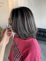 キング 高槻(K!ng) 縮毛矯正髪質改善ハイライトレイヤーカット高槻美容室エクステ