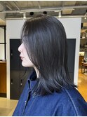 ダークブラウン