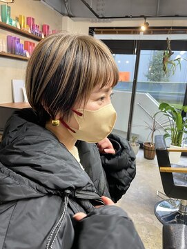 ヴースヘアデザイン(vou's hair design) デザインカラーショート