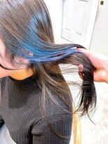 セイドット リー(Say. Ree)&nbsp;Say.ロングレイヤーインナーカラーホワイトグレージュミニウルフ