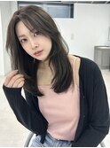 レイヤーカット　ワンカール　ベージュカラー　顔まわりカット