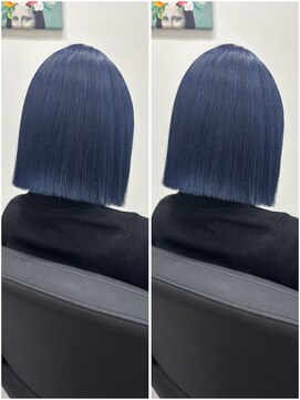 ローリン(Rolling) 【RURI】10代/切りっぱなしボブ/ネイビーブルー/福岡天神