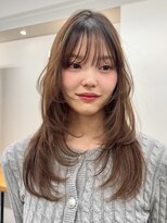 アビー(ABBEY3)&nbsp;レイヤーカットミディアムレイヤー顔まわり銀座ハイレイヤー