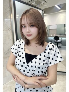 リリー(Lilley) 【hiyori】ミディアムレイヤー