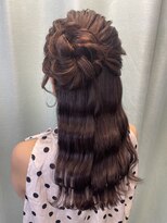 マーズ(Hair&Make Mars+)&nbsp;ハーフアップサイドお団子