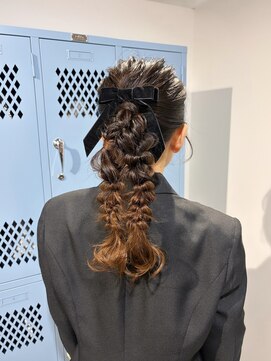 キュエム(Cuem) 【Cuem 諏訪】お呼ばれセット 編みおろしポニー