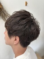 リロイド(ReLoid)&nbsp;抜け感たっぷり！ニュアンスパーマ×マッシュ