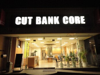 カット バンク コア(CUT BANK CORE)