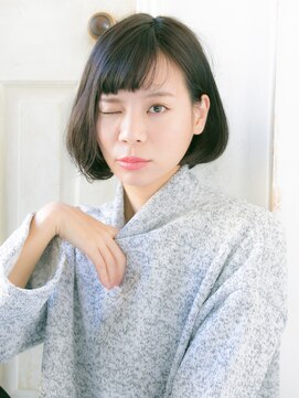 リリアン 表参道(relian) 耳かけショートボブで大人可愛く！《relian表参道》