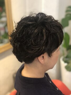 ボンビィヴァン(bon-vivant) 業界初♪新還元剤パーマとツーブロック女子