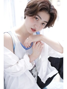 シーラス バイクラウドゼロ(Cirrus by Cloud zero) ベージュアッシュハンサムショート【Cirrus by Cloud zero】