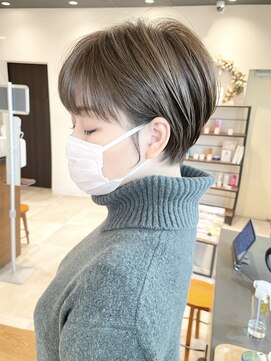 バンプ ギンザ(BUMP GINZA) 《30代40代》白髪ぼかしハイライト×前下がりボブ【イケダ】