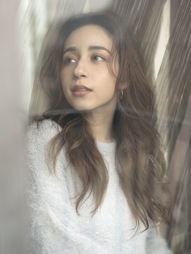 エミュ 表参道 青山(emu) 【emu井上信洋】大人フェミニンなゆるデジタルパーマ【エミュ】