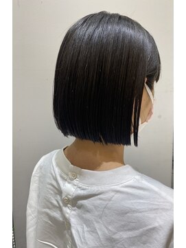 ネオリーブギンザ 銀座店(Neolive GINZA) 切りっぱなし　ぱっつんボブ