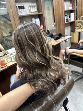 ラフ(LAFF) #ショコラアッシュ#ヘルシースタイル#ふんわりカール