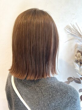 イソラヘアアトリエ(Isola hair atelier) 【Isola】ミルクティーベージュ×ミディアム　y