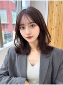 大人可愛いミディアムレイヤー　ワンカールで可愛いヘア