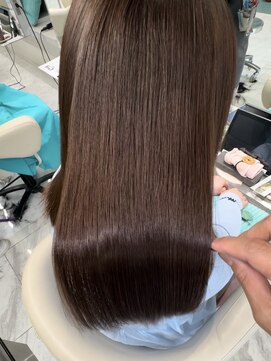 リーホリエ(Lee Horie) 柔らかく仕上がる縮毛矯正