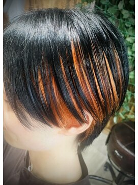 フェニーチェ アヴァンティ インターナショナルヘアサロン(fenice avanti) インナーカラー