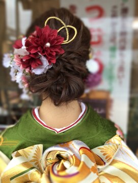 エムスヘアーショップ(M's) 編み込みローポジションアップ