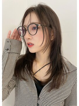 リコバイアフロート(riko by afloat) 【畑中正敏】20代30代40代◎ひし形レイヤーくびれレイヤー