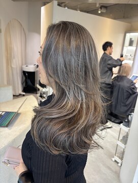 ロエ(loe) デザイン100点！！脱白髪染めで楽しむヘアカラー☆