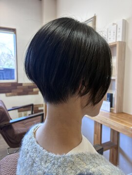 王様のイス 前下がりボブ