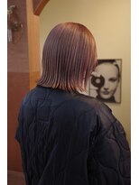 チャプター 問屋町(chapter)&nbsp;髪質改善切りっぱなしボブ外はねボブヘイリーボブピンクベージュ
