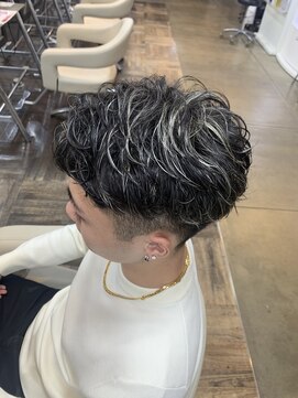 アヴァンス 北花田店(AVANCE) 【#ホワイトメッシュ】×メンズルーズパーマ