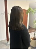 オリーブグレージュ