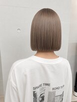 フォト 新宿三丁目(foto) 髪質改善縮毛矯正地毛風ストレート切りっぱなしボブ