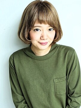 ヘアメイク フレンシア(hair make flencia) 前髪短めのコンパクトボブ