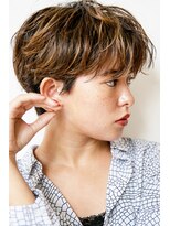 ヴェイン 渋谷(vain)&nbsp;【vainオフィスハイライト】カット#アクセントハイライト#Short