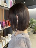 前下がりボブスタイル