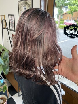 ヘアーデザインサロン スワッグ(Hair design salon SWAG) ピンクハイライトカラー
