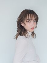 コンティニュー オモテサンドウ(CONTINUE OMOTESANDO)&nbsp;CONTINUE(表参道)ゆるウェーブレイヤーミディ