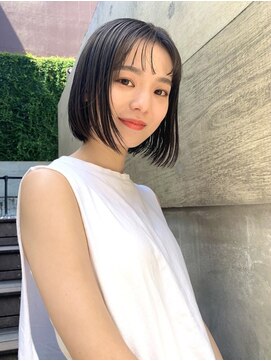 ヴィオットバイサロン(Viot by Salon) ヘイリー　透け感オリーブグレージュ切りっぱなしボブ【有村】