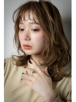 カバーヘア ブリス 戸田公園西口店(COVER HAIR bliss)&nbsp;カーキベージュレイヤーカットくびれセミディw戸田公園20代30代