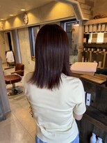 ヘアメイク リヴ(Hair Make Liv) カシスレッド