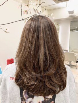 ヘアーアンドメイク ブリリアント(hair&make BRILLIANT) ローレイヤー