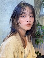 エイチ(H)&nbsp;xカット/イメチェン/ホワイトブロンド/外ハネボブ/美髪/