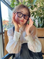 シュプール(SPUR)&nbsp;透明感アッシュブロンドハイトーンダブルカラー小顔ショートボブ