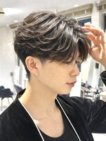 アイトーキョー 横浜(AI TOKYO)&nbsp;刈り上げフェザーパーマ