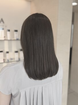 ヒビカ(HIBIKA) 赤みを抑えたダークアッシュ