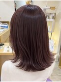 艶感たっぷりのカシスレイヤーで叶える大人可愛い透明感ヘア