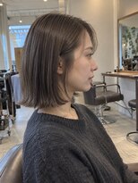 モト 船橋(moto)&nbsp;暗髪グレージュ切りっぱなしロブ