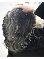 トロニー(TLONY) TLONY渋谷 hori ハイライトグラデーションカラー外国人風